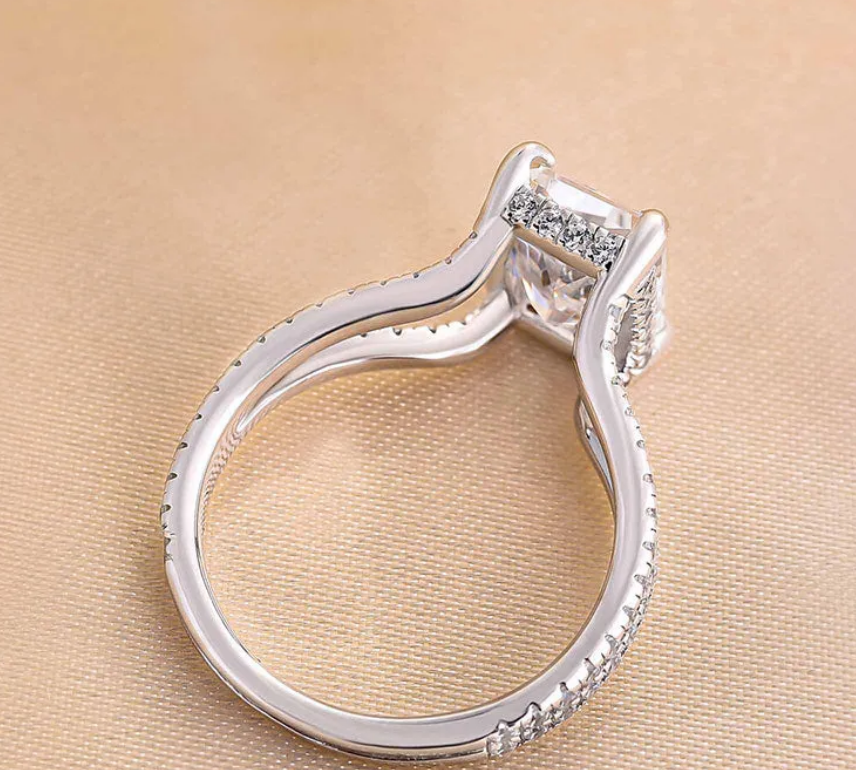 VISTA™ SERENA DIAMOND RING