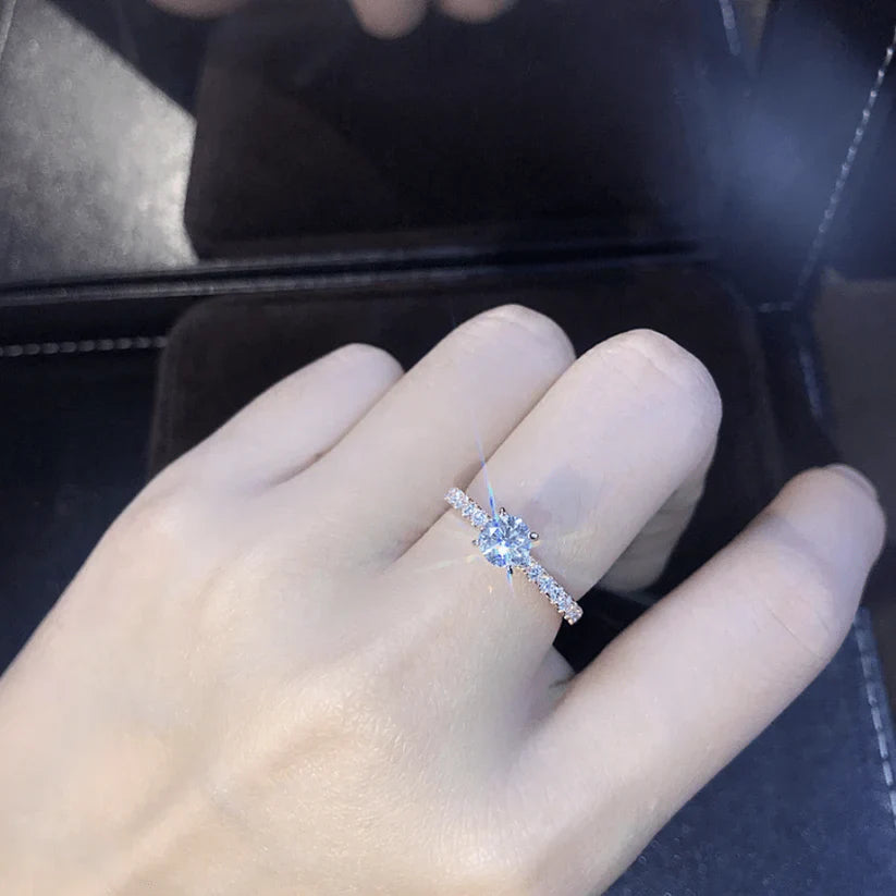 Eirene Stratigos Ring | White Gold 18k