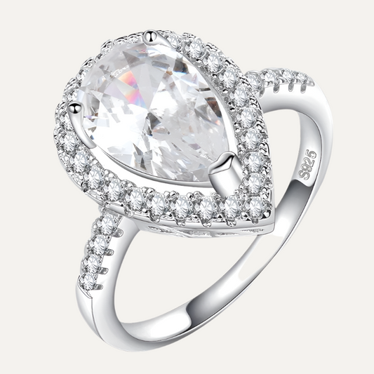 VISTA™ AURORA PEAR RING