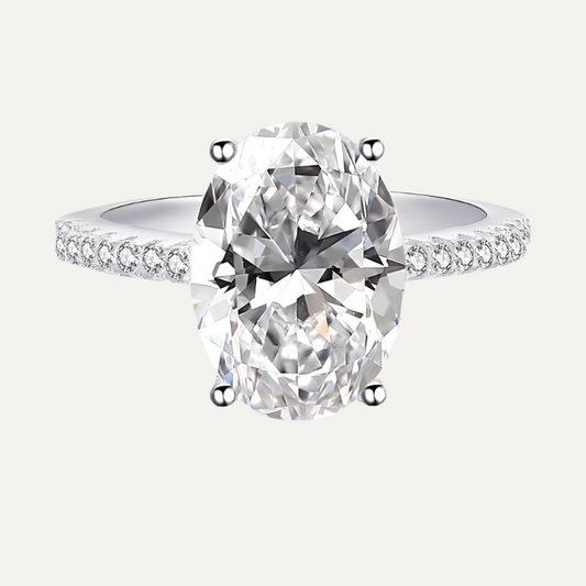 VISTA™ MAEVE OVAL CUT RING