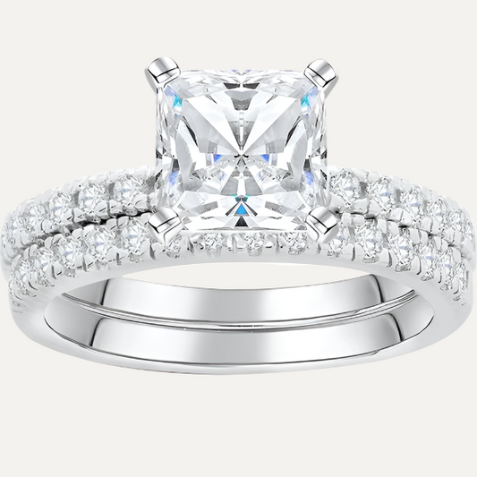 VISTA™ SPARKLING PRINCESS STACK RING